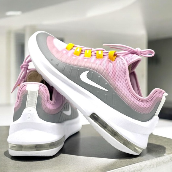 Women's Nike Air Max Axis - Arctic Light Pink/White - Picture 1 of 9